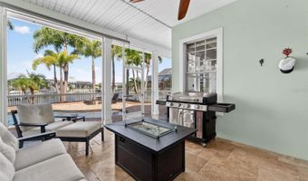 5722 SEA TROUT Pl, Apollo Beach, FL 33572