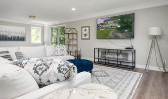 370 SHERMAN Ave, Arnold, MD 21012