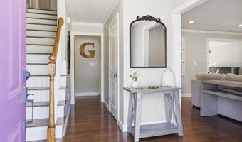 37 Hemlock Dr, Ayer, MA 01432