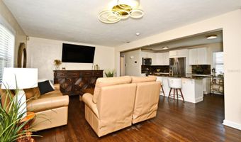 110 W PAR St, Orlando, FL 32804
