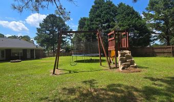 154 Water Oak Dr, Albany, GA 31701