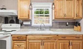 1709 Harrington Rd, Ball Ground, GA 30107