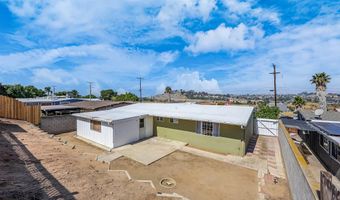 245 Paden Dr, Spring Valley, CA 91977