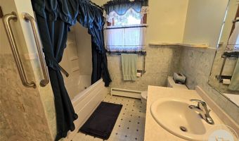 602 S 6th St W, Baker, MT 59313