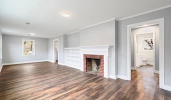 210 West St, Batesville, MS 38606