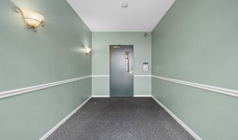 1299 W Lake St 102, Addison, IL 60101