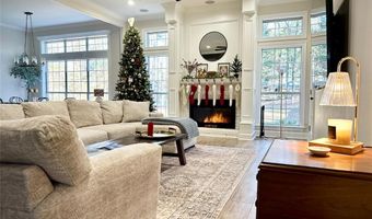 107 Spy Glass Hill Dr, Benton, LA 71006