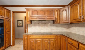 6575 Robin Hood Dr, Indianapolis, IN 46227