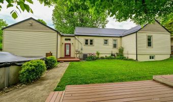 37 Euclid Dr, Athens, OH 45701