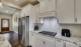 10596 Sand Valley Rd, Avera, GA 30803