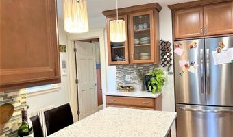 25 Pinedale Rd 3, Boston, MA 02131