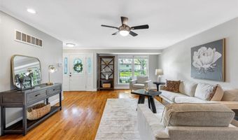 673 Lemonwood Dr, Ballwin, MO 63021
