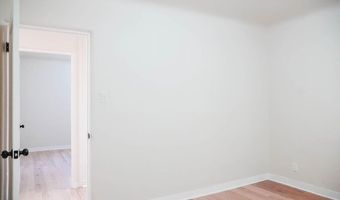 3017 Frontier Ave NE, Albuquerque, NM 87106