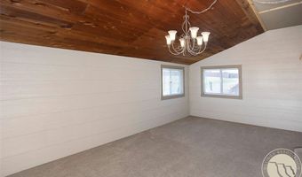 1215 74th St W, Billings, MT 59106