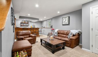 9 Cherry Ln, Bedford, NH 03110