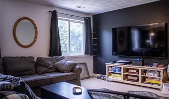 2 Main St 21, Lincoln, RI 02802