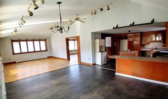 852 Pollander Rd, Cambridge, VT 05464
