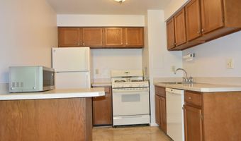 4360 IVYMOUNT Ct 32, Annandale, VA 22003