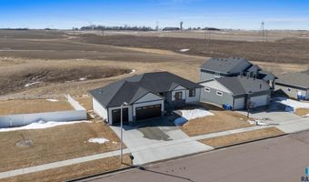 1625 W River Bend St, Brandon, SD 57005