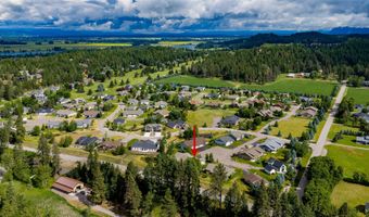 28 Crossbuck Trl, Bigfork, MT 59911