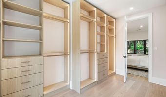 5023 FULTON St NW, Washington, DC 20016