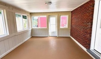1720 Avondale Ave, Ann Arbor, MI 48103