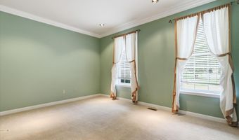 1034 GLENDEVON Dr, Ambler, PA 19002