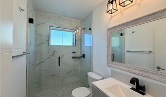 1135 101st St 6, Bay Harbor Islands, FL 33154