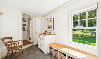 411 Bennett Rd, Barnard, VT 05031