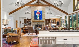 13544 River Run Loop, Bigfork, MT 59911