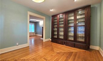 2313 W Allen St, Allentown, PA 18104