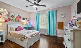 1002 NW 9th St, Bentonville, AR 72712