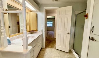 3030 Tamarack Cir, Bosque Farms, NM 87068