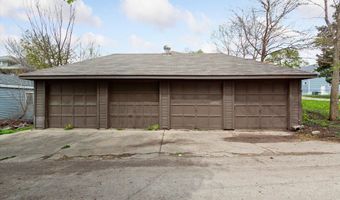 2215 13TH, Rockford, IL 61104