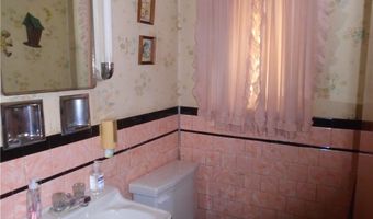 416 Duss Ave, Ambridge, PA 15003