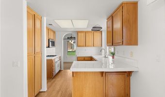 19598 Rolling Grn, Apple Valley, CA 92308