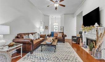 1723 VFW Rd, Auburn, AL 36830