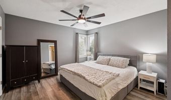 1107 SW Springfield Dr, Ankeny, IA 50023