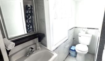100 N Chelsea Ave 1, Atlantic City, NJ 08401