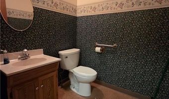 109 N Main St, Albion, NY 14411