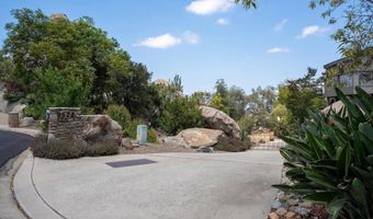 9522 Sage Hill Way, Escondido, CA 92026