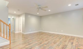 20362 HARTWELL St, Ashburn, VA 20147