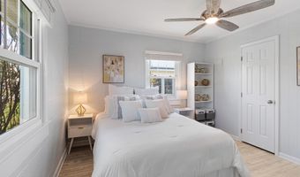 213 W Bogue Sound Dr, Atlantic Beach, NC 28512