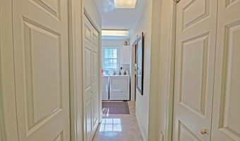 4 Mainstay Ln, Bourne, MA 02532