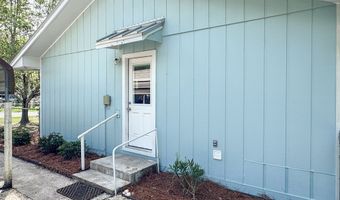 274 25th Ave, Apalachicola, FL 32320