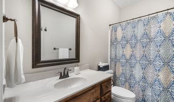 19529 Lawrence 2152, Aurora, MO 65605