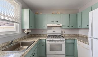 647 Barry, Avalon, NJ 08202