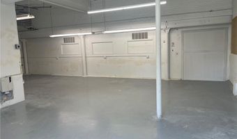 5 DIVISION St, Warwick, RI 02818