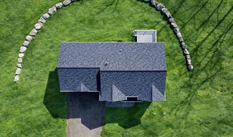 2 Bc Ln, Berkley, MA 02779