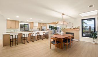 3985 Syme Dr, Carlsbad, CA 92008